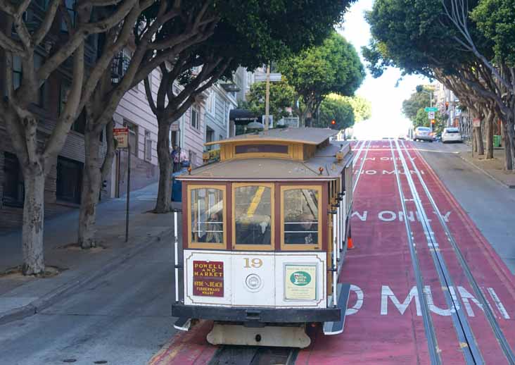 MUNI cable car 19